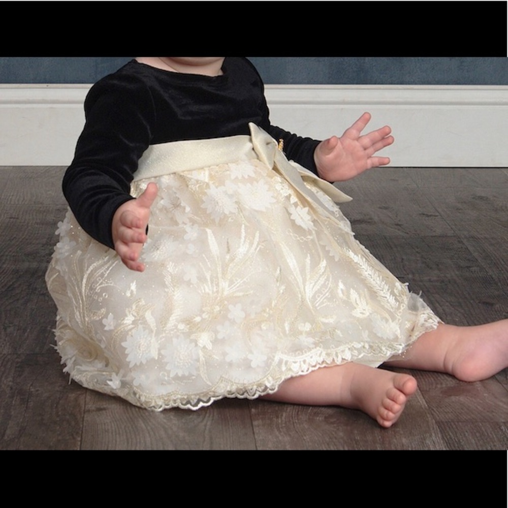 Baby dress. 18 months.